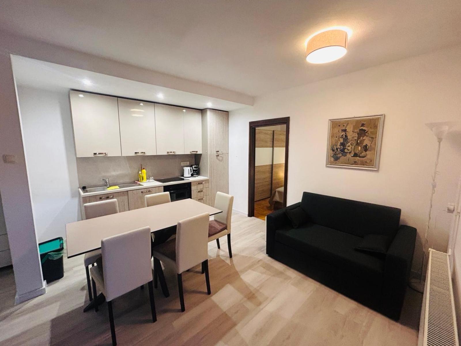 Ruza Apartament *